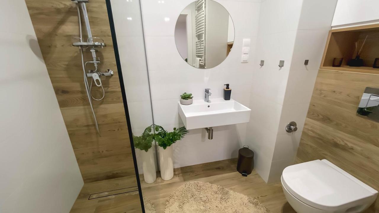 Apartament Naturalny-Lake Apartments, Osiedle Calamo Park-Olsztyn ออลชติน ภายนอก รูปภาพ
